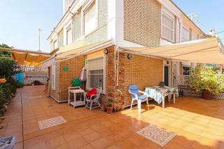 Haus  Avenida de alemania. Bungalow en la playa de la mata torrevieja
