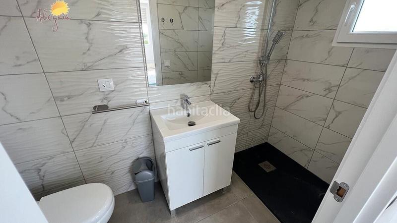 Foto 01cff848-3aed-4c87-bf1e-34e875730d27. Chalet espléndido chalet en rojales 8 dormitorios, piscina privada y doble oportunidad en Formentera del Segura