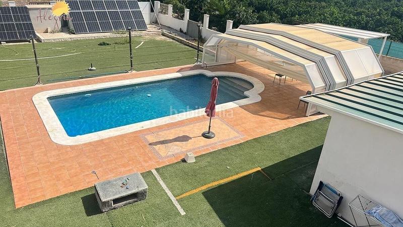 Foto 1444d2b1-e1fa-437a-b027-a36acc46b41c. Chalet espléndido chalet en rojales 8 dormitorios, piscina privada y doble oportunidad en Formentera del Segura