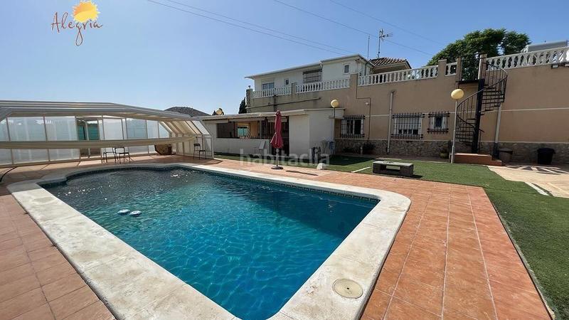 Foto 90609e6f-e2fb-47de-a8cb-e5458712a81d. Chalet espléndido chalet en rojales 8 dormitorios, piscina privada y doble oportunidad en Formentera del Segura