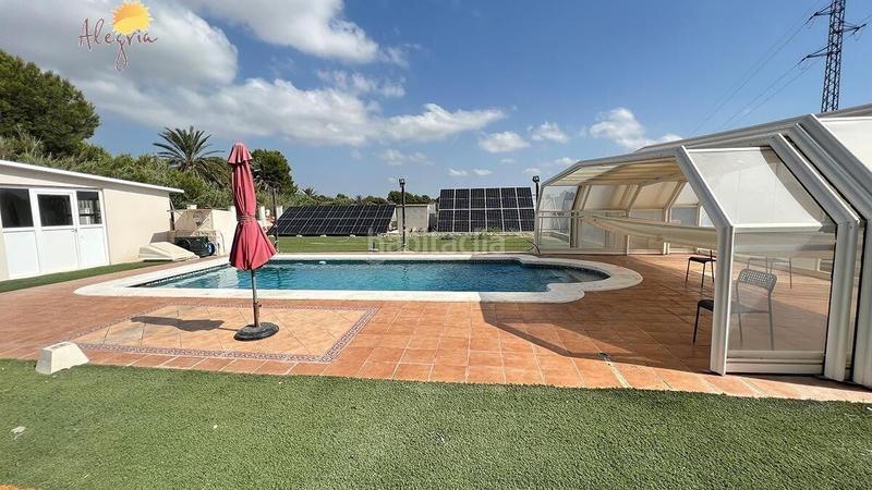 Foto 9fe13510-8b21-43d2-86d7-61851119161b. Chalet espléndido chalet en rojales 8 dormitorios, piscina privada y doble oportunidad en Formentera del Segura