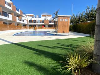 Casa  Calle comunidad gallega. Exclusivo bungalow de lujo a escasos minutos de la playa en pila