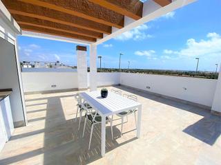 Casa  Calle comunidad gallega. Exclusivo bungalow de lujo a escasos minutos de la playa en pila