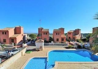Xalet  Calle de los torrecillas. Encantador chalet en san miguel de salinas  ideal para entrar a