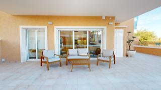 Appartement  Ras gran. Apartamento en guardamar, alicante su refugio ideal
