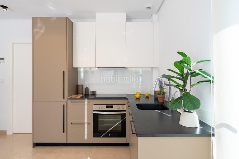 Foto e0e540e1-5255-41c2-a79d-c07cca1012ed. Reihenhaus mit parking pool in La Marina Elche / Elx