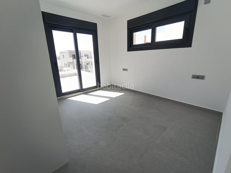 Foto 7141c6fe-5416-4fc3-a370-fdbccd540e4d. Chalet villa individual en Daya Nueva