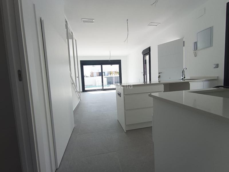 Foto f257534d-6d48-4788-83c3-5b134897d85e. Chalet villa individual en Daya Nueva