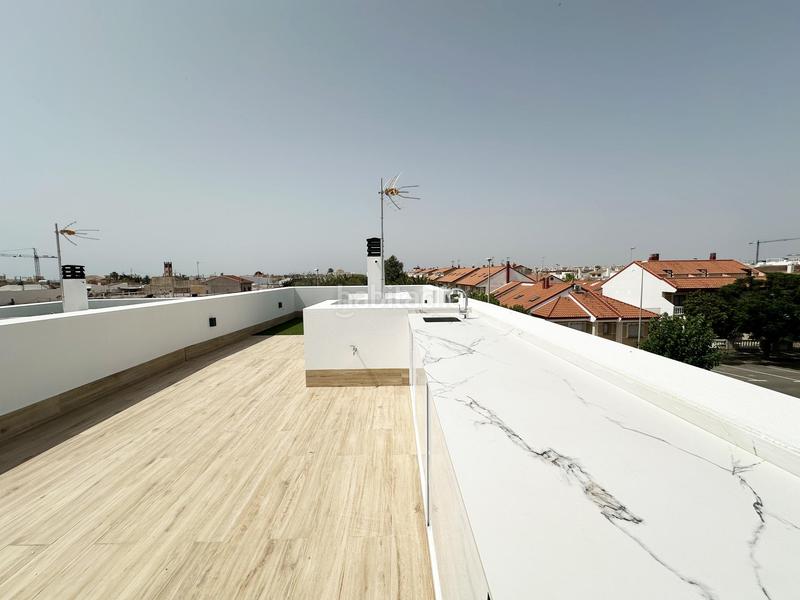 Foto dbea30f7-1139-417c-a9a3-948bfe9d51d1. Xalet amb calefacció aparcament piscina a Torre de la Horadada Pilar de la Horadada