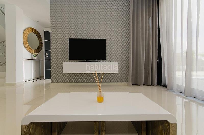 Foto 63e62328-01b0-4394-9e78-29993024287f. Chalet con riscaldamento parcheggio piscina in Campoamor Orihuela