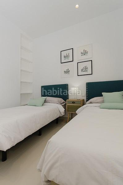 Foto f31f6919-02b5-4f22-997e-2df63f05376c. Chalet con riscaldamento parcheggio piscina in Campoamor Orihuela