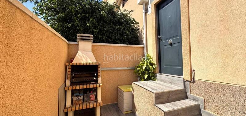 Foto 2a9d1eb3-29fc-4c5e-82c7-8d5178e71431. Maison jumelée avec parking piscine dans Los Almendros Orihuela