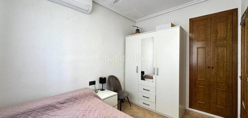 Foto 9bb1e2ca-c5ef-4cf2-adb4-954cf5a7eef0. Maison jumelée avec parking piscine dans Los Almendros Orihuela