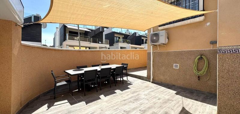 Foto a637e705-5a36-4585-8c29-8cfb57f1f009. Maison jumelée avec parking piscine dans Los Almendros Orihuela