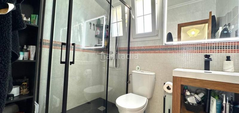 Foto b0d7e0f6-85de-4ed9-9d2b-5c8d5065bdde. Maison jumelée avec parking piscine dans Los Almendros Orihuela