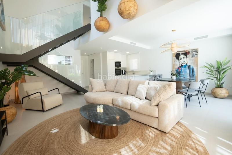 Foto ab0db352-ef4b-44e6-b614-505c55ad3697. Chalet avec parking piscine dans Golf Bahía Finestrat