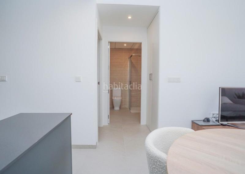 Foto 16d06b76-e4e1-4e22-8aa6-4cfd4281fbdf. Apartamento  de lujo en playa de la mata en Torrevieja