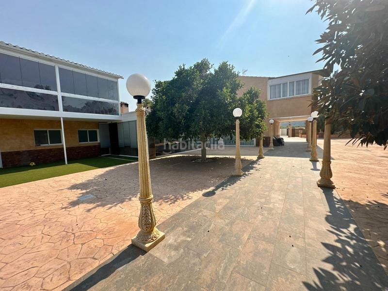 Foto 337bc07a-ef76-42c4-b06d-a6e6d84216a9. Xalet amb aparcament a Rebolledo Alicante