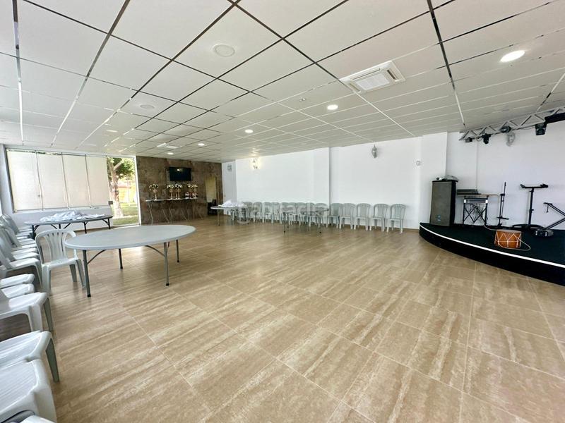 Foto d4bf5874-9a5b-432f-9a9e-27eaf4423209. Xalet amb aparcament a Rebolledo Alicante