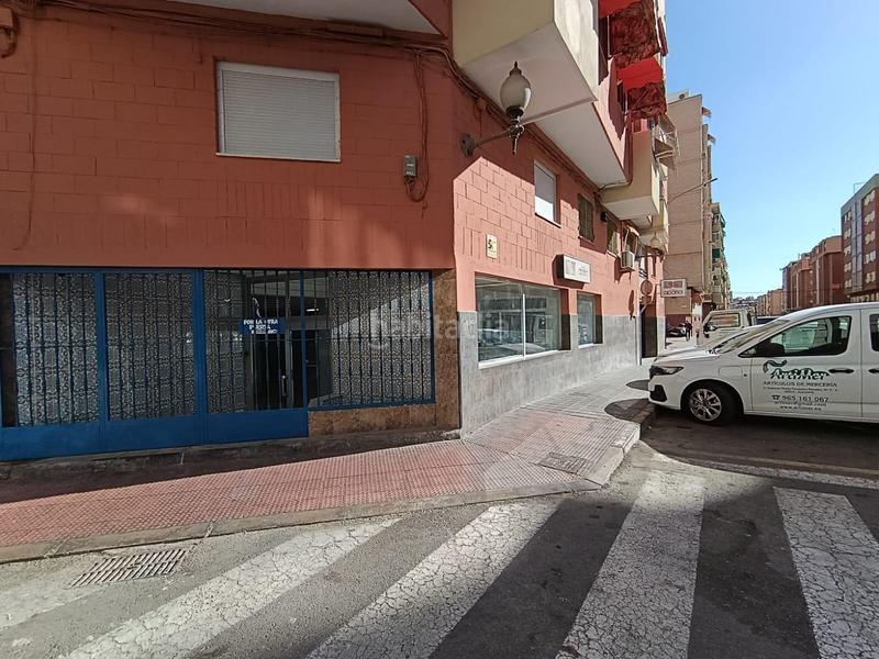 Foto a27d1c7e-0136-4bc8-bb24-e5de47d701ec. Local comercial a Carolinas Altas Alicante