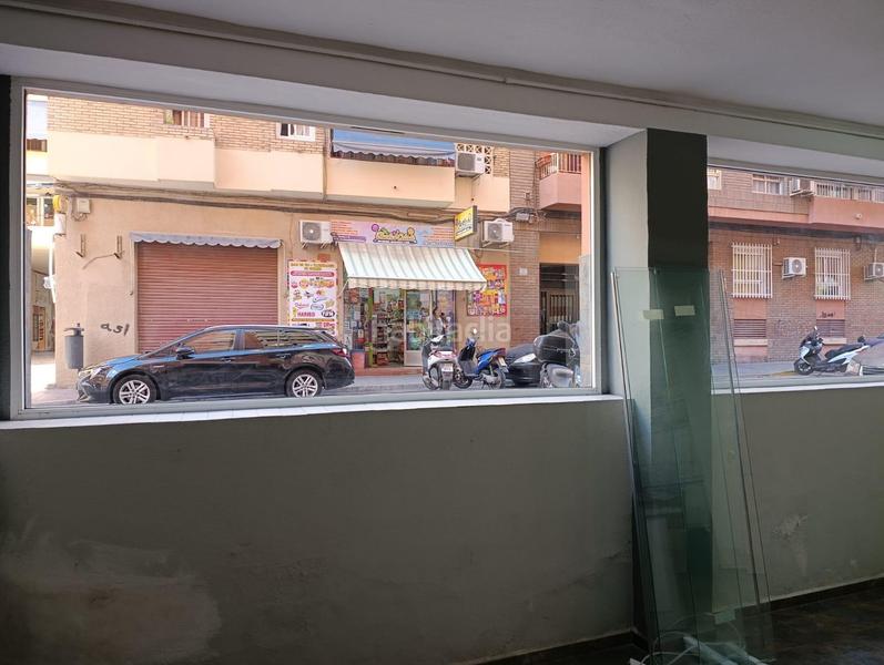 Foto f9081006-0789-4b35-9492-025d16701592. Local comercial a Carolinas Altas Alicante