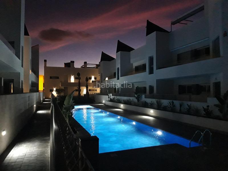 Foto 011d576f-bc0b-48c3-a36d-ff17993aecda. Apartament amb aparcament piscina a Playa de los Náufragos Torrevieja