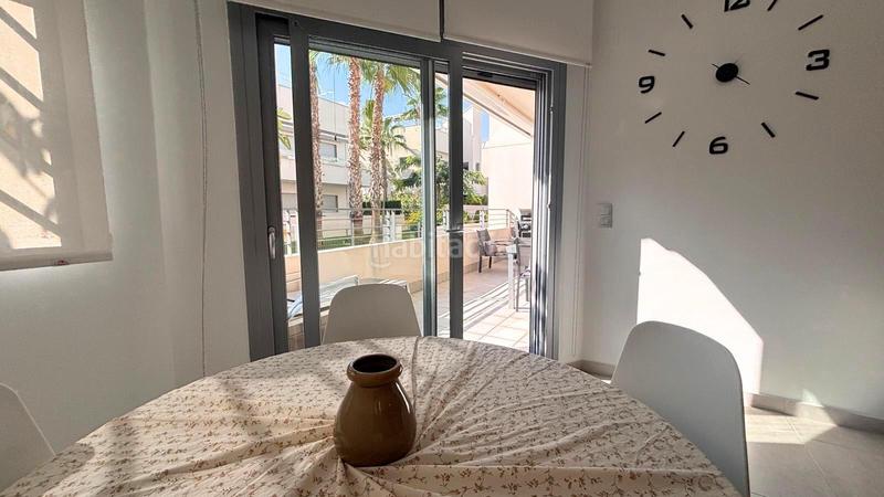 Foto 31f375e5-72ec-4501-99b3-d0565b1139e1. Apartament amb aparcament piscina a Playa de los Náufragos Torrevieja