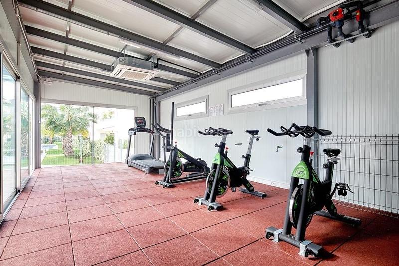 Foto 6f866e91-a8c9-4a07-8ca6-ec2ff9475d71. Apartament amb aparcament piscina a Playa de los Náufragos Torrevieja