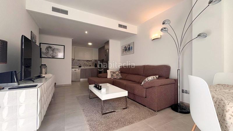 Foto b10eeede-6537-472b-af89-2f2c1e9a9b3e. Apartament amb aparcament piscina a Playa de los Náufragos Torrevieja