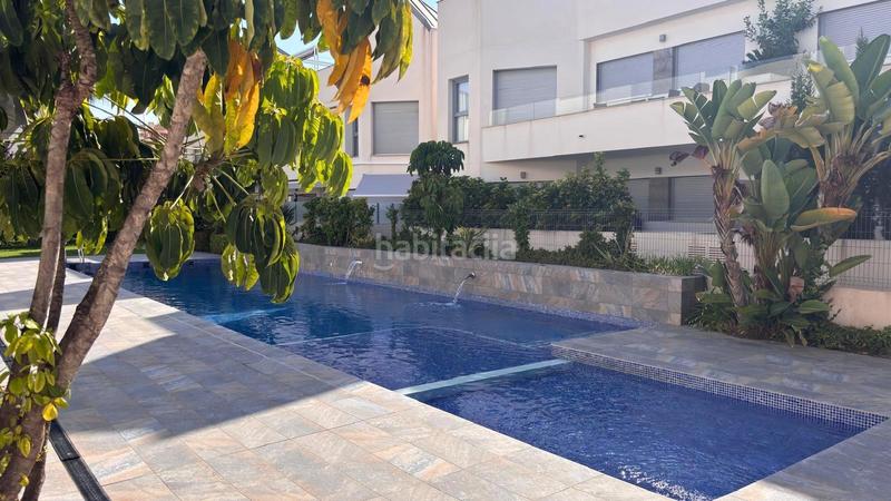Foto d3493df4-eaf7-4cc0-9190-0dd3c03175b9. Apartament amb aparcament piscina a Playa de los Náufragos Torrevieja