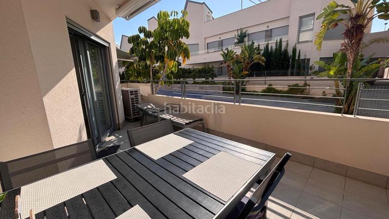 Foto fdaed13b-d6ed-44e1-8eaf-50de9682b0fd. Apartament amb aparcament piscina a Playa de los Náufragos Torrevieja
