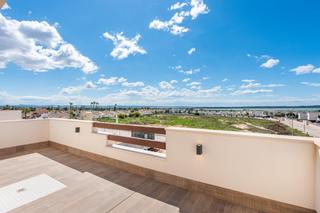 Chalet  Avenida argentina. Moderna villa en ciudad quesada, alicante