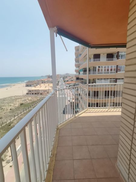 Foto b0a4a3cf-9f46-4ede-b9f7-3336d554670b. Àtic a Los Europeos Torrevieja