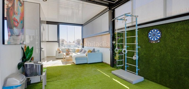 Foto 577717e5-2910-4d3a-8a96-d640e171b19f. Àtic amb calefacció aparcament piscina a Los Balcones-Los Altos Torrevieja