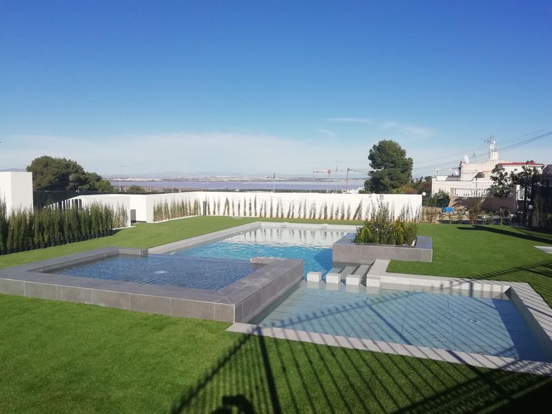 Foto 3df1a45f-dca6-4627-8af9-1fe36998fe76. Casa amb calefacció aparcament piscina a Los Balcones-Los Altos Torrevieja