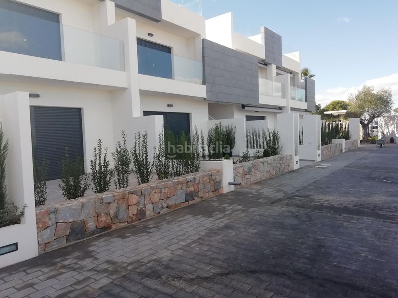 Foto 7455fddb-4159-4282-bda7-4c0e98e28ca5. Casa amb calefacció aparcament piscina a Los Balcones-Los Altos Torrevieja
