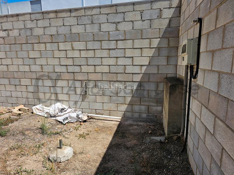 Foto a3c2aaa2-01c8-42fb-8259-6160a98ddf2e. Terreno residencial terreno en calle caldera. la rinconada. en Rinconada (La)