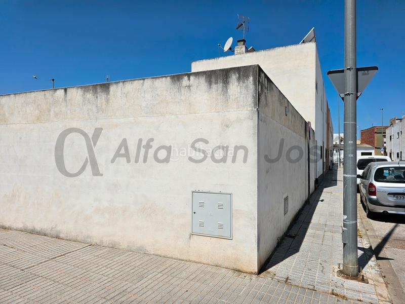 Foto eda849d3-6fd0-4a28-b19e-c65b1bfbf96b. Terreno residencial terreno en calle caldera. la rinconada. en Rinconada (La)