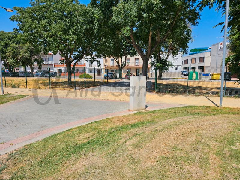 Foto f08f2ecb-56d5-4933-a6b5-96b42fe8974e. Terreno residencial terreno en calle caldera. la rinconada. en Rinconada (La)