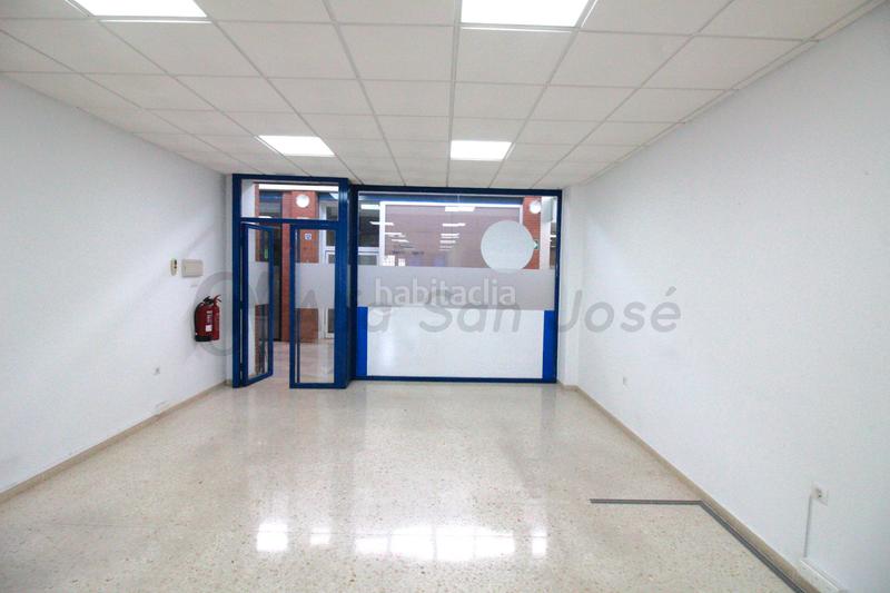 Foto 02a15962-7be4-453f-91d7-debae551cfd6. Local comercial local en venta en san josé de la rinconada en San Jose de la Rinconada