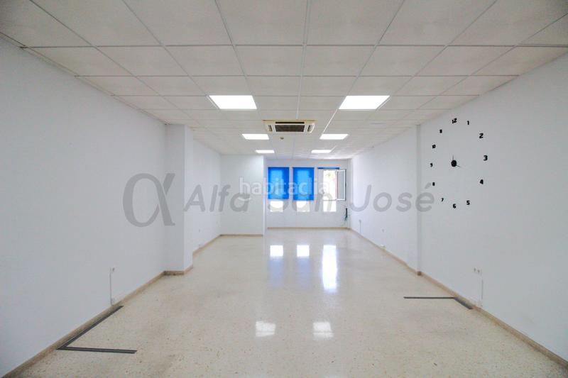 Foto 84ef9f1c-bea4-412a-b7d0-27c6032fd7ee. Local comercial local en venta en san josé de la rinconada en San Jose de la Rinconada