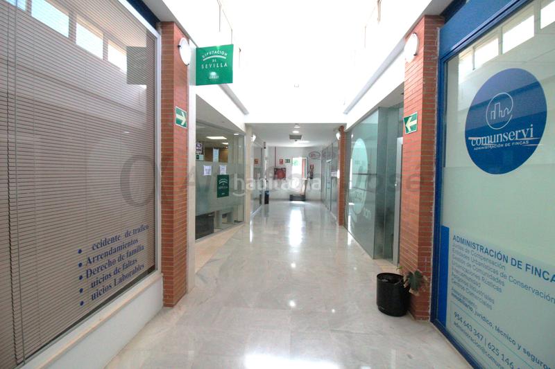 Foto 9bb06844-ec27-4ecb-9ceb-92afbe841a0d. Local comercial local en venta en san josé de la rinconada en San Jose de la Rinconada