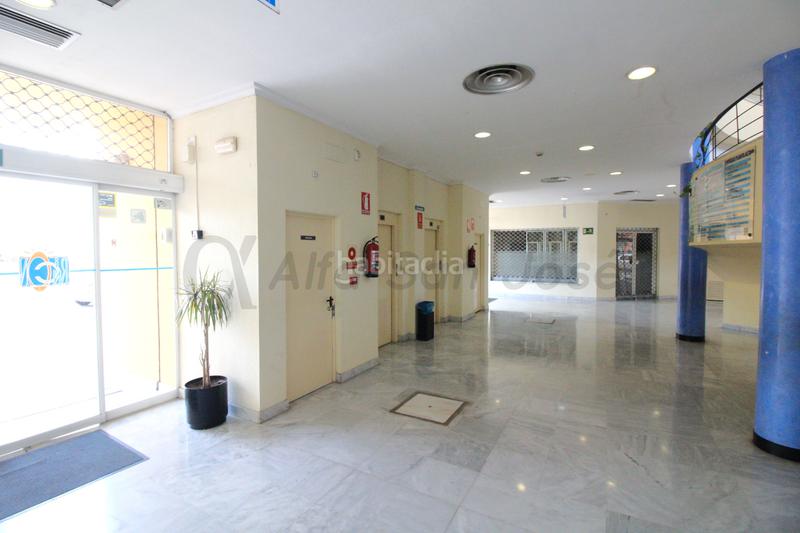 Foto 9cafe9a8-d97a-4688-94e8-3bc200b0169c. Local comercial local en venta en san josé de la rinconada en San Jose de la Rinconada