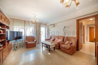 Pis  Ronda de capuchinos. Piso en venta en ronda de capuchinos