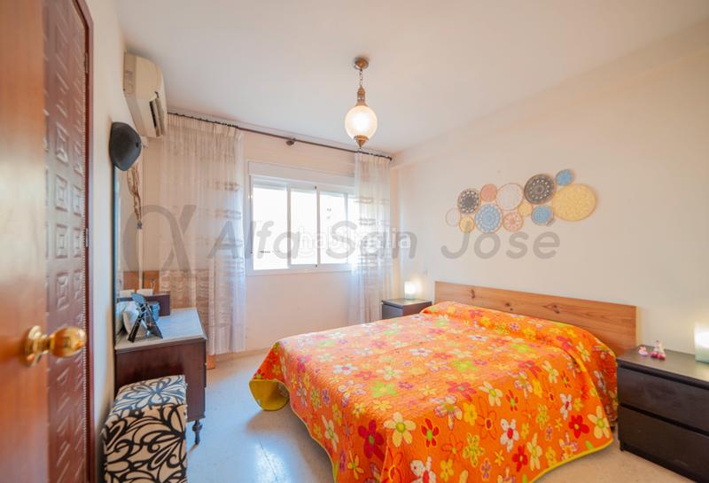 Foto a886ba5f-400b-40aa-a248-610d0ad723d1. Appartamento in San Julián Sevilla