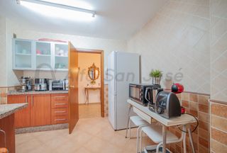 Appartement  Ronda de capuchinos. Piso en venta en ronda de capuchinos