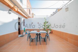 Casa adossada en San Jose de la Rinconada. Casa en venta. zona el mirador. san jos de la rinconada.