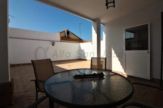 Location Maison jumelée à Alcalá del Río. Casa adosada en alquiler huerta del rey
