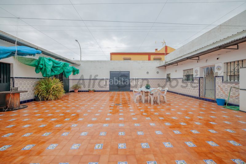 Foto e2940490-dd44-4168-8390-f0df355f311c. Casa pareada . zona bulevar. san josé de la rinconada. en San Jose de la Rinconada