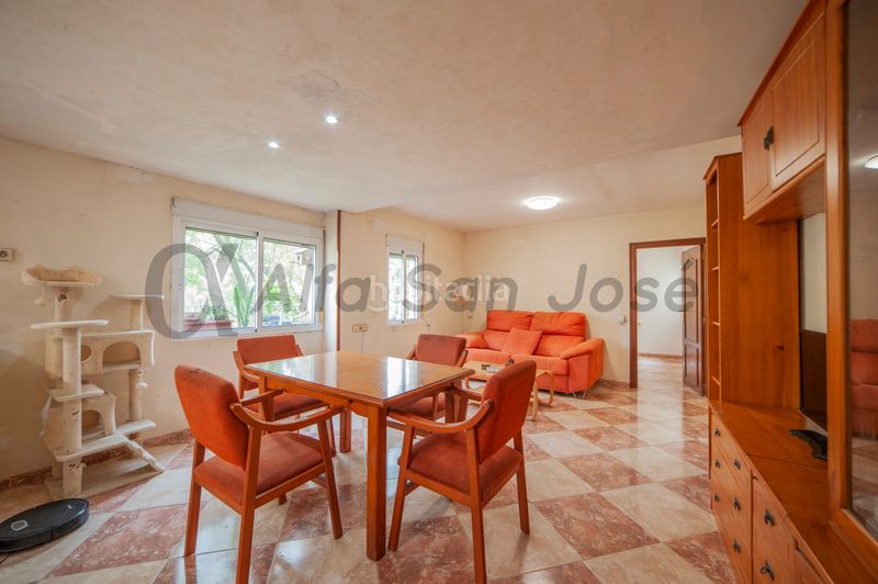 Foto 5948f264-c1c3-4c7f-ad28-0334f56b56b0. Pis a Tiro de Línea Sevilla